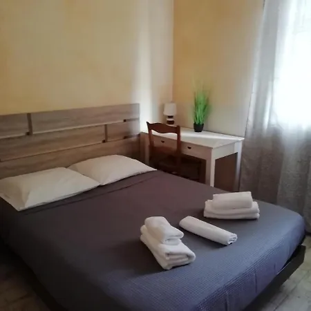 酒店 De L'etoile 2*